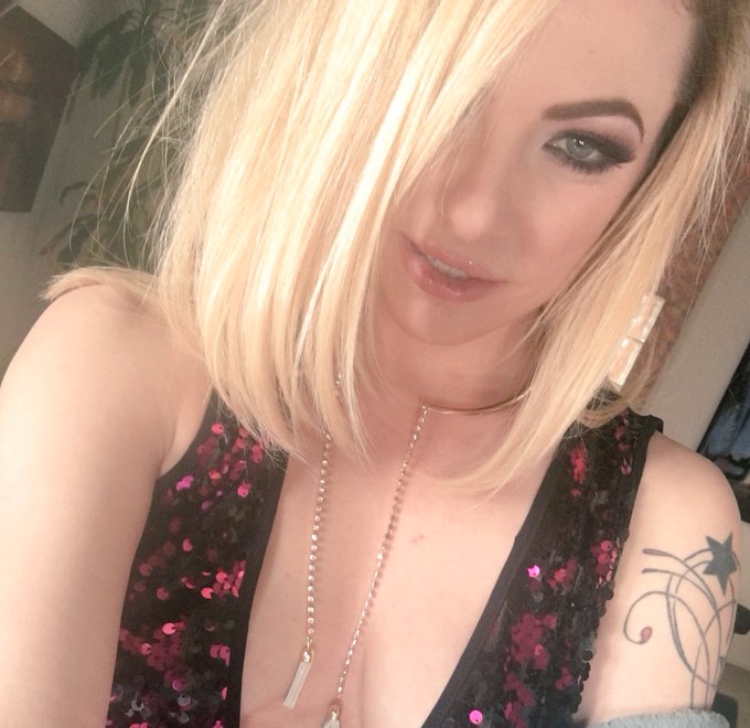 On set today for @Bamvisions https://t.co/0ZZCNeHFPN<a class="tags" target="_blank" title="On Twitter" href="/?out=eyJ0eXAiOiJKV1QiLCJhbGciOiJIUzUxMiJ9.eyJpYXQiOjE3MjE5OTQ5MjYsImlzcyI6InR3cG9ybnN0YXJzLmNvbSIsIm5iZiI6MTcyMTk5NDkyNiwiZXhwIjoxNzUzNTMwOTI2LCJyZWRpcmVjdF91cmwiOiJodHRwczovL3R3aXR0ZXIuY29tL0JhbXZpc2lvbnMifQ.Kjmw3GAyvi4dTQUQRxlwLjgljAV4t6-y71pbDnB2V55K6XelttDhpws1UOyjlPVf78Q2HfQHFDWxWXTimcD_Rg">@Bamvisions</a>