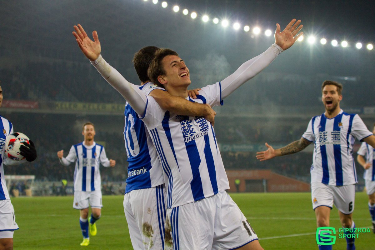 📸La viva imagen de la felicidad. La recompensa al esfuerzo y a dejarse la piel en el campo. Foto de <a href="/jkarlos65/">karleto</a> para <a href="/GipuzkoaSport/">Gipuzkoa Sport</a>