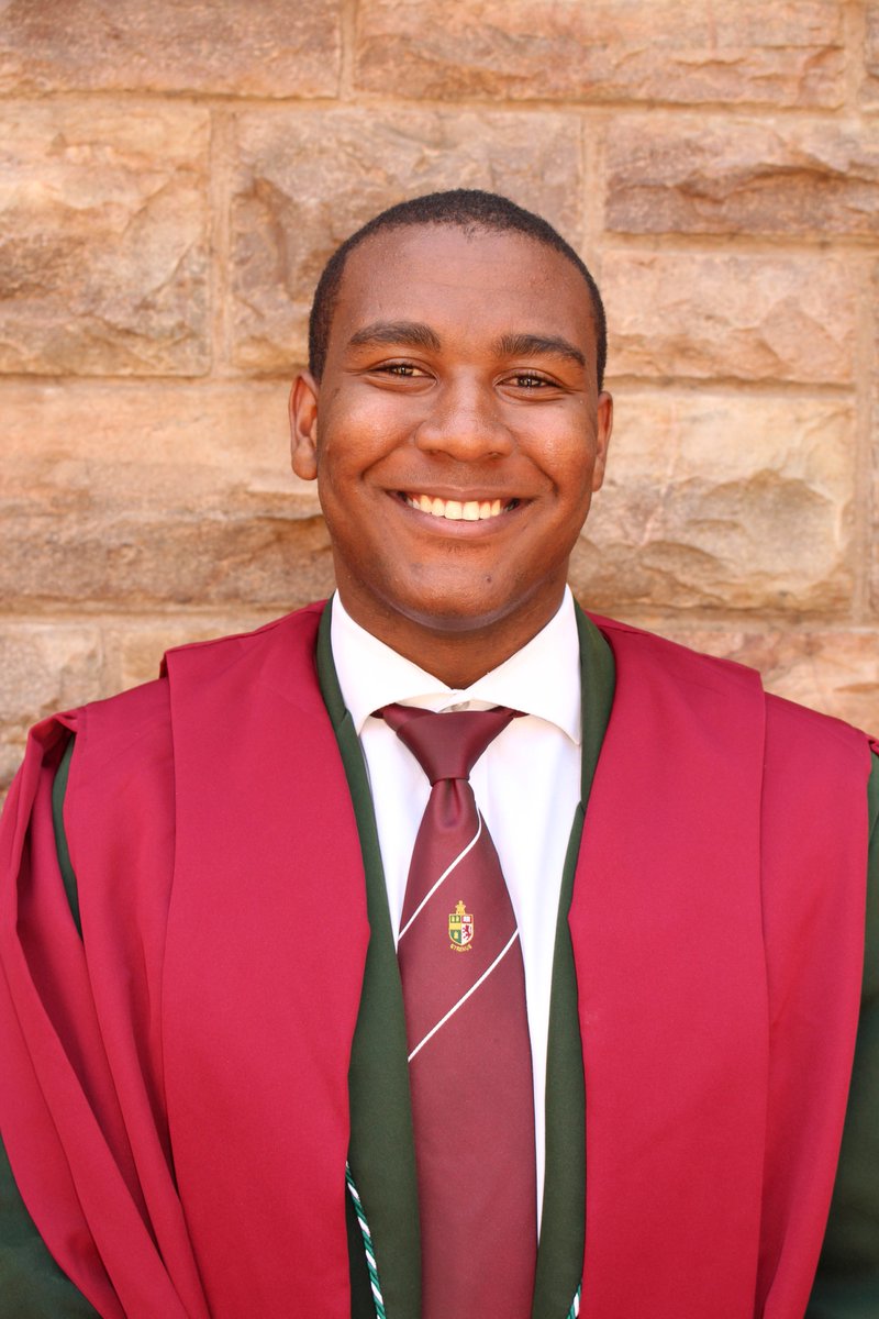 KingEdVIISchool's tweet image. #MatricResults2016 Congrats @KingEdVIISchool #TopAchievers Kholisiwe Ngozwana who achieved 6 Distinctions #TraditionofExcellence