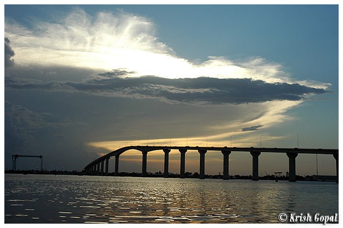 RyanDrvindra's tweet image. Bridge in Paramaribo Suriname