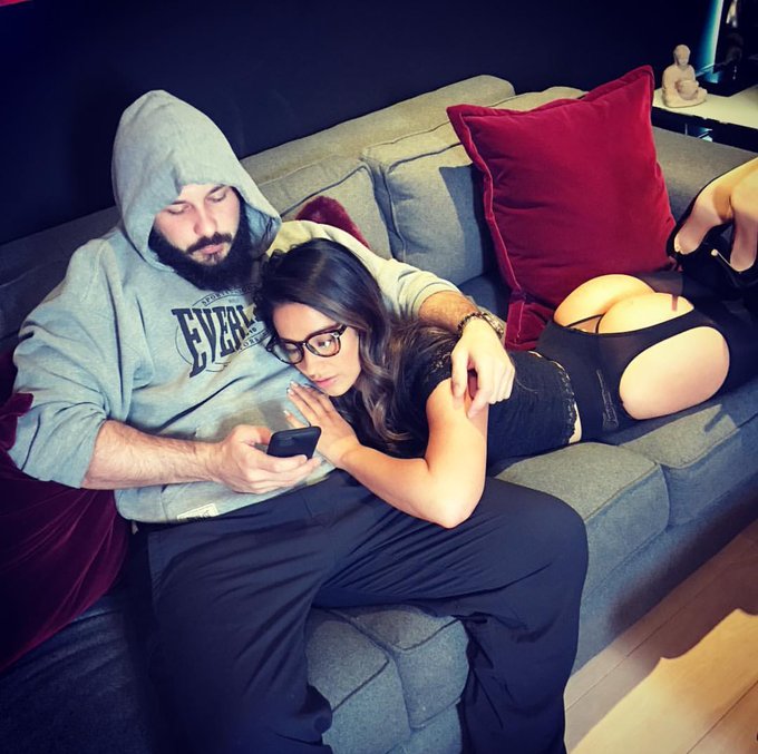 This man will always have my heart ❤ @GregLansky https://t.co/BcjbAYbizo<a class="tags" target="_blank" title="On Twitter" href="/?out=eyJ0eXAiOiJKV1QiLCJhbGciOiJIUzUxMiJ9.eyJpYXQiOjE3MjI1ODgwNTMsImlzcyI6InR3cG9ybnN0YXJzLmNvbSIsIm5iZiI6MTcyMjU4ODA1MywiZXhwIjoxNzU0MTI0MDUzLCJyZWRpcmVjdF91cmwiOiJodHRwczovL3R3aXR0ZXIuY29tL0dyZWdMYW5za3kifQ.VwWnzHVogVkDBiNj9qdlbBti2vHuDh0NCq6PySCh9Jn3Tjbmhx9cISPFWw8ZA7VMXTgV8GSSy_RrDrmNx6BYTQ">@GregLansky</a><a href="/tag/newprofilepic"class="tags"><span>#newprofilepic</span></a>