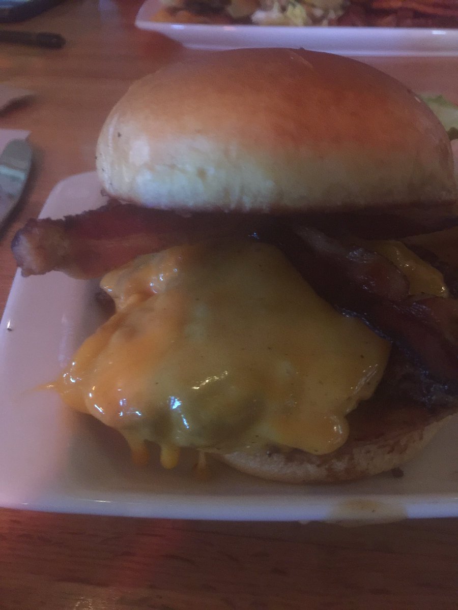 keithvedral's tweet photo. #allintowinsweepstakes @applebees https://t.co/EYJ9WD0XYd
