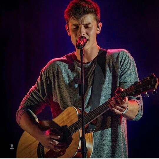 onlypxlvin's tweet photo. >>1rt=1voto<<

@ShawnMendes 

#BestFanArmy #iHeartAwards #MendesArmy 

#bestcover #Here #iHeartAwards https://t.co/5cqFPCmwWr