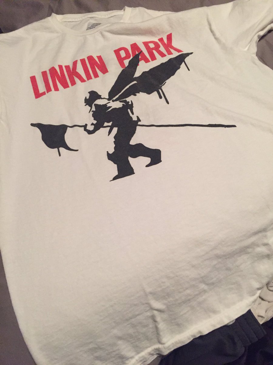 I am so happy what came in the mail today! I am loving my new shirt <a href="/linkinpark/">LINKIN PARK</a> <a href="/madeworn/">MadeWorn</a> <a href="/MusicForRelief/">Music for Relief</a> #HybridTheory