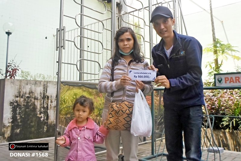 Donasi 1568 dari Anda telah kami serahkan kepada Ibu Maria, Ibunda dari Bayu (Sindrom Nefrotik)