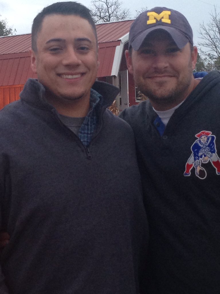 CoachAHarrell11's tweet photo. Happy BDay to the legend @Coach_Perkins #IWing #YJet #PatsModel Wednesday trips to socials!..👀 Great navigator! https://t.co/xBC9eLMKJE