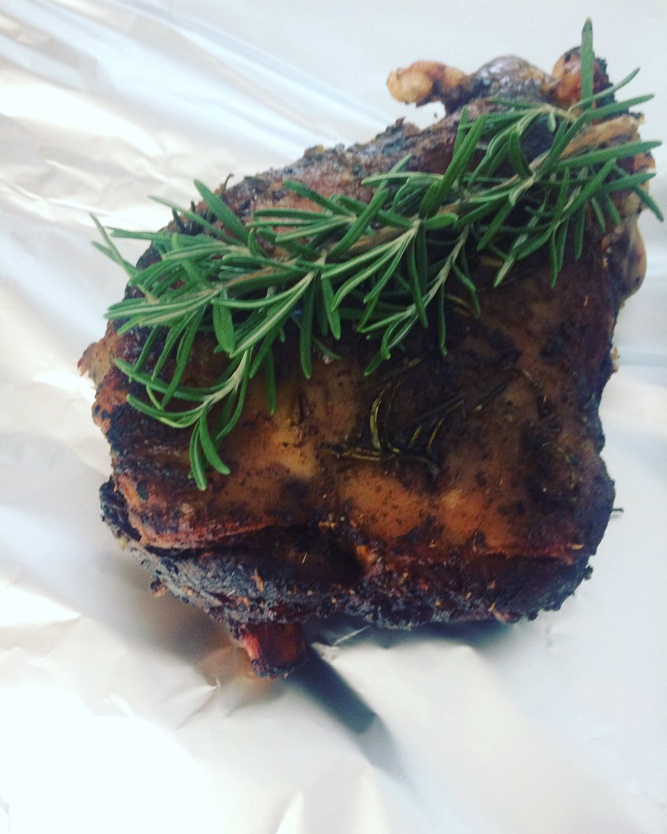 threefratelli's tweet image. Roast lamb