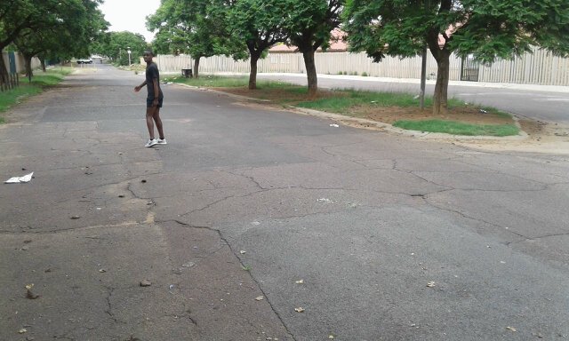 Bongani_Run's tweet photo. @ASICS_ZA Morning Run Done And Dusted Inspiring The Greatness! #AsicsFrontRunner looking foward To 2nd Session Later https://t.co/jwM6dfSs8P