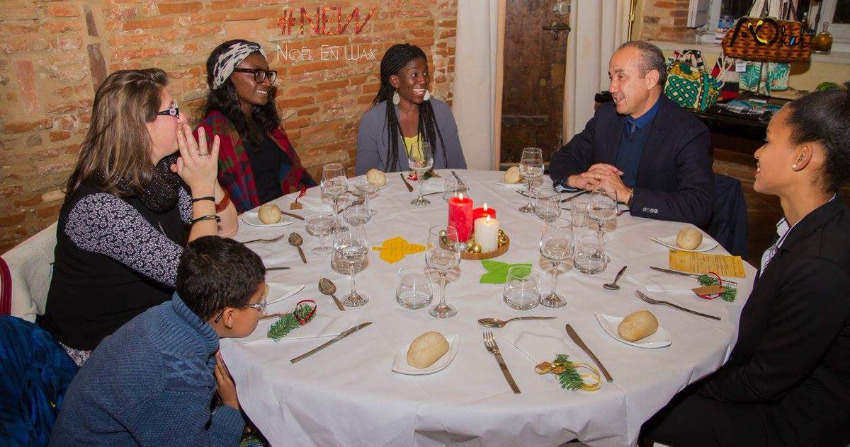 AyokahMagEvents's tweet photo. Dîner gastronomique du chef @LERICHEDESAVEUR durant le popupstore Noël en Wax qui s'est déroulé du 1er au 15 décembre 201y. #NEW2016 https://t.co/n3Jn9gIEOE