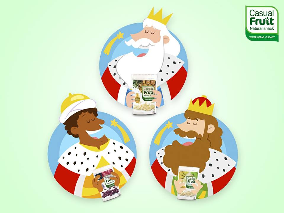 casualfruit's tweet photo. ¡Ya están preparados para repartir regalos toda la noche! #NochedeReyes #CasualFruit #ReyesMagos 🍍🍊🍒🍏👑👑👑
https://t.co/miti49Fq4f https://t.co/cLpj73c9a9