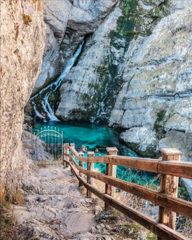 The Savica waterfall - just a 25-min walk from Lake Bohinj. 💦💙 instagram.com/feelslovenia 📷: alessia_b71 #ifeelsLOVEnia.