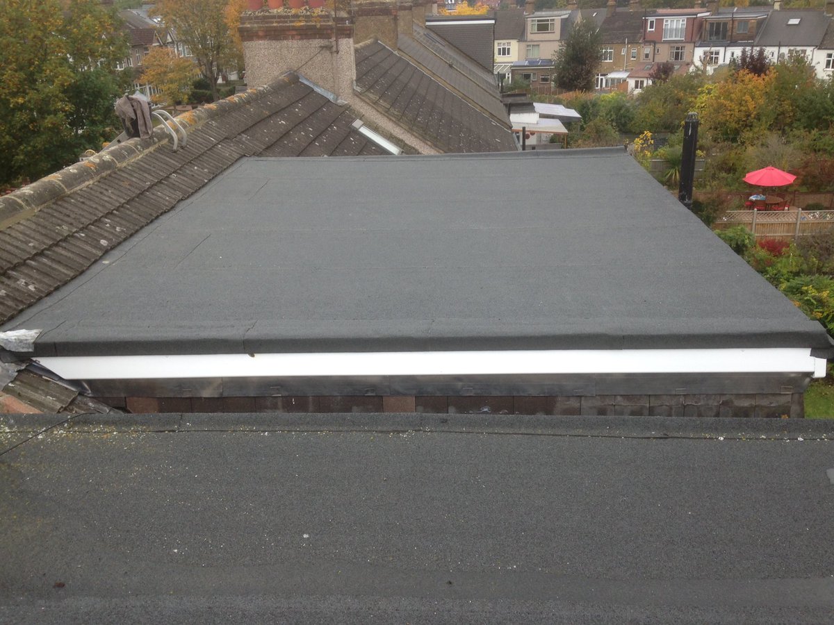 Flat Roofs Paul Arthurs Roofing 07976359105