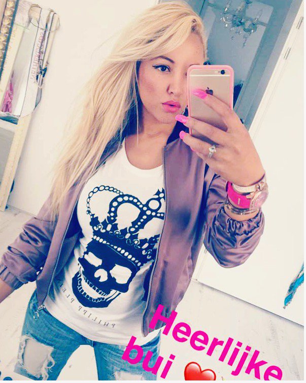 DjamilaCelina's tweet photo. Goodmorninggggggg ....GoodVibes All over the Place !!!
Let's Get Some Sh*t Done Today #TheTakeOver #RvrDcm #Snapchat
#DjamillaCelina xoxox https://t.co/IPVZkDvKGG