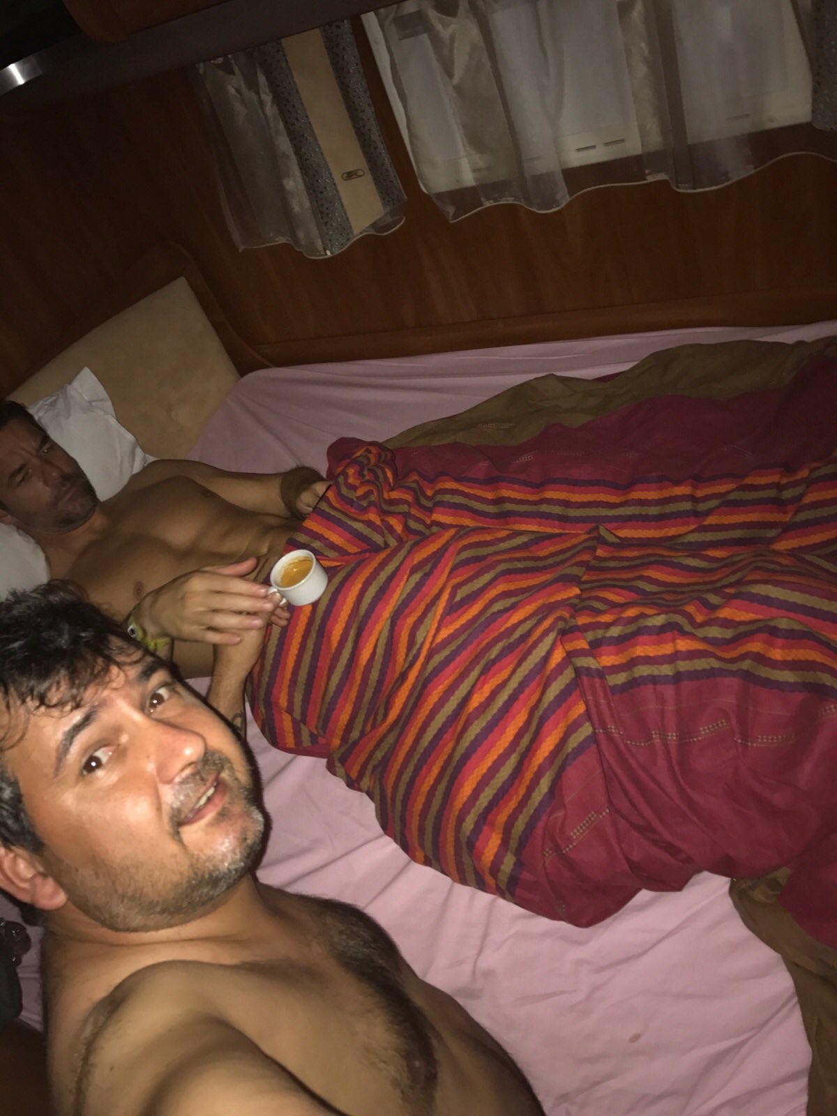C1ZntFjWEAAyeri.jpg:large