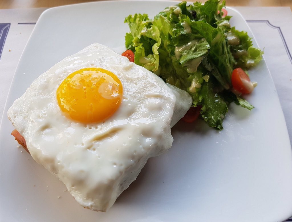 Para que no se queden con las ganas, ahora tenemos #desayunos los viernes y sábados a partir de las 9am 🇫🇷🍴 #brunch #Condesa #food