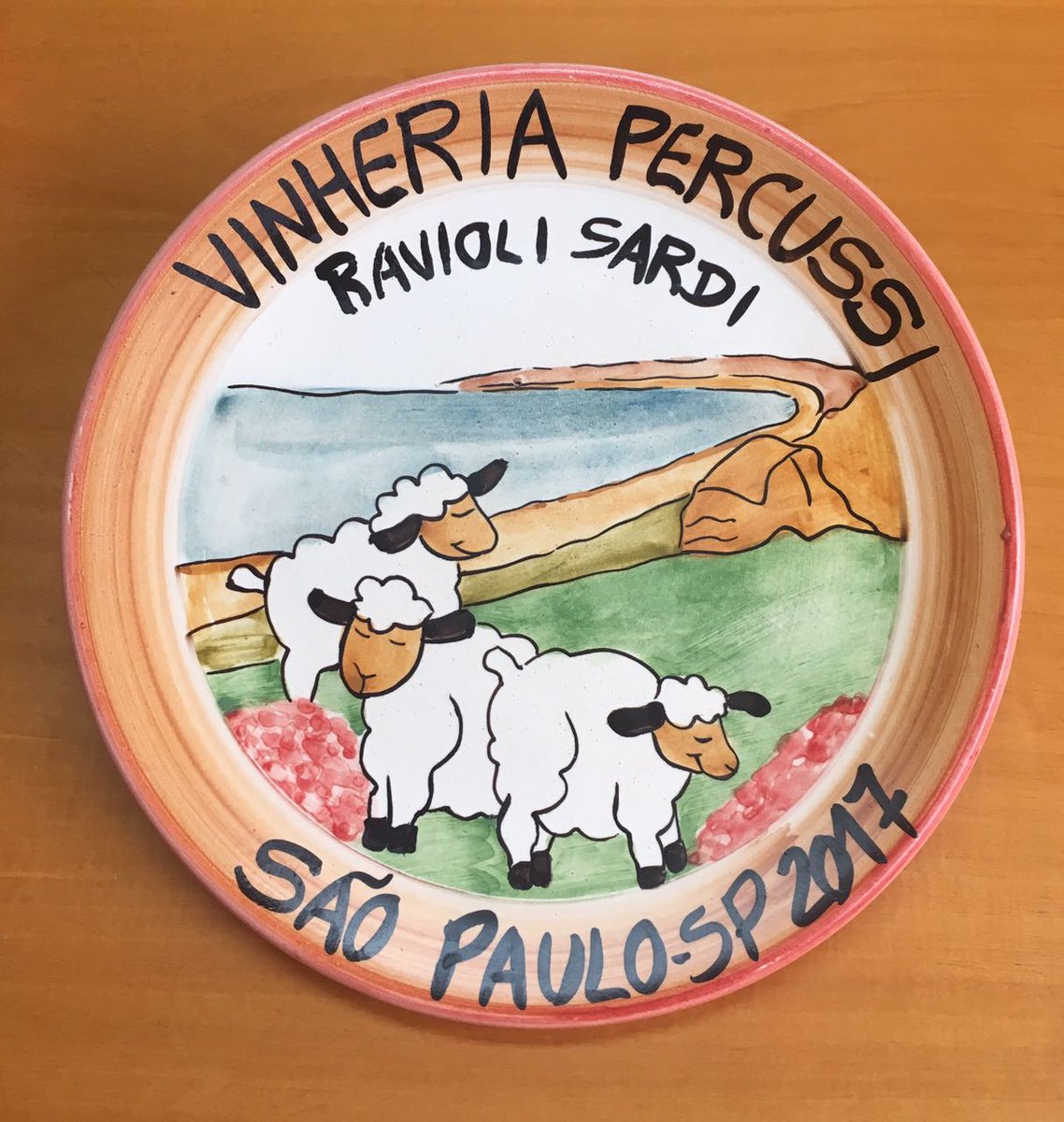 pippopercussi's tweet photo. Apetitosa novidade: Ravioli Sardi al Pomodori e Basilico no menu da Vinheria! Nosso Prato @boalembranca  2017! https://t.co/SCETAsoyYR #arbl https://t.co/CEYv2Gwk2u