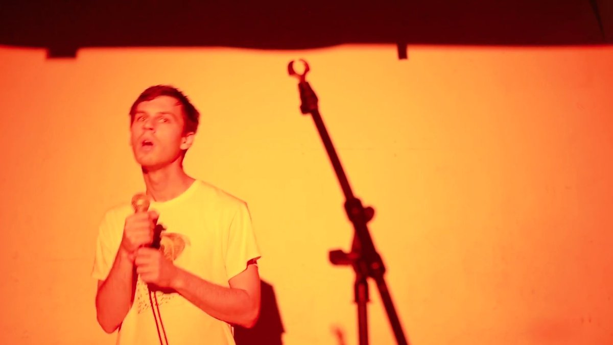 Watch <a href="/Bellows4L/">Bellows</a> pay tribute to shuttered NYC venues <a href="/PalisadesBK/">Palisades</a> and <a href="/Aviv496/">Aviv</a> in the video for "Orange Juice" bit.ly/2iou74M