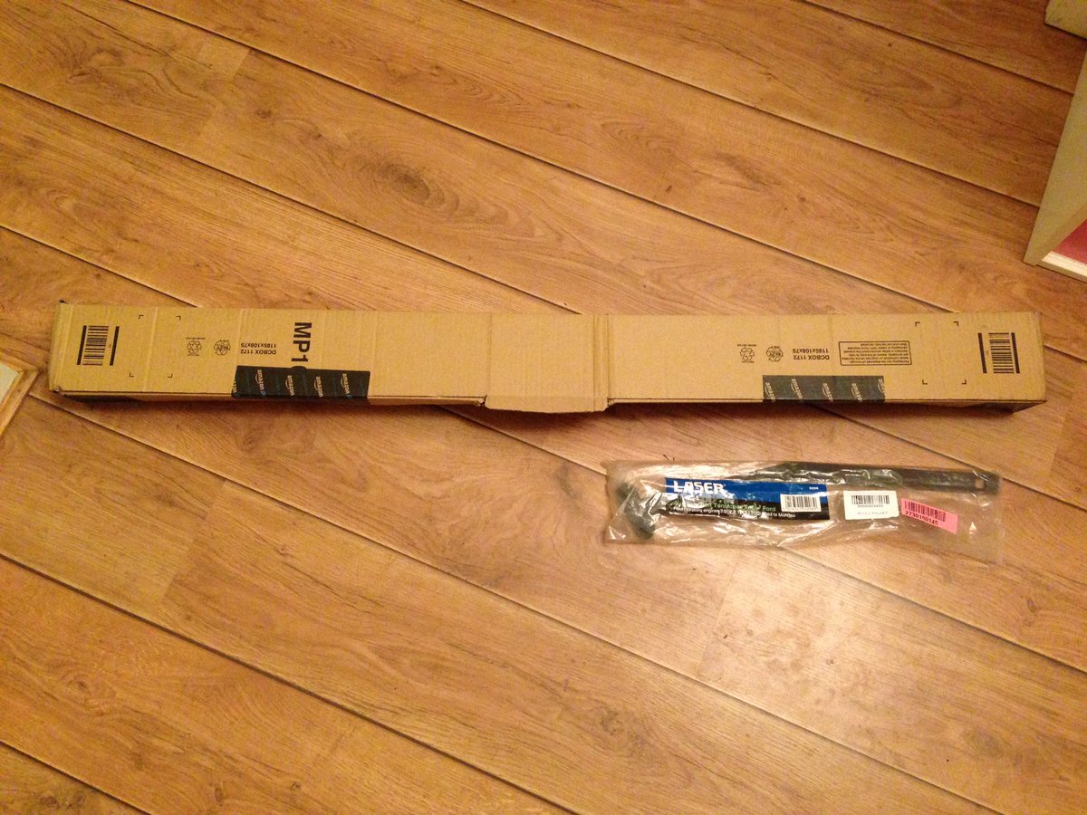RocketSy's tweet photo. #areyoutakingthepiss @AmazonUK https://t.co/FrXUk07UEB