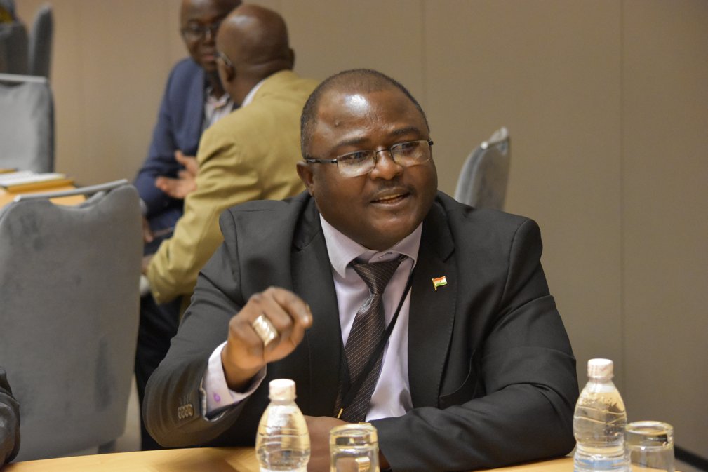 POuagaPF's tweet photo. "Nous devons miser sur la communication" Hamidou Garba, gouverneur de la région de Niamey. #RAPO16
Entretien : https://t.co/YFX6dolCct https://t.co/bHo1rwHOL6
