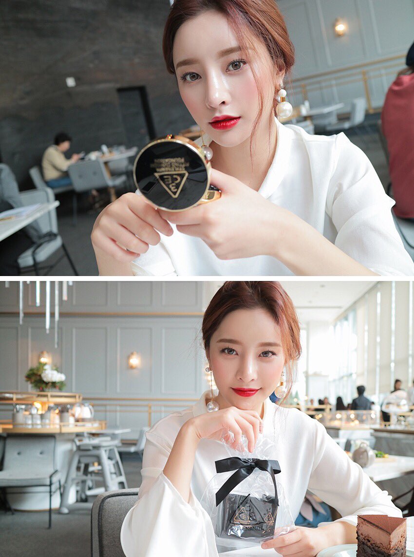 mybeautykorea's tweet photo. 3CE GOLD KIT : CUSHION FOUNDATION #001 & LIP #L006 | 1,490฿ | มีสีเดียวทั้งสองอย่างเลย ขายแพคคู่อยู่ในถุงสวยงาม ราคาน่าตำมาก💘 #HowtoPerfect https://t.co/LvBOUz5qX5