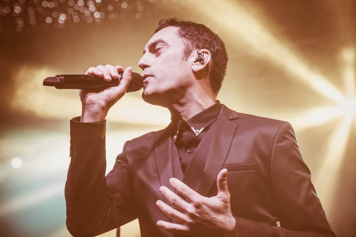 Luis (cantante)
#TheTutsies #band #singer #musiclover