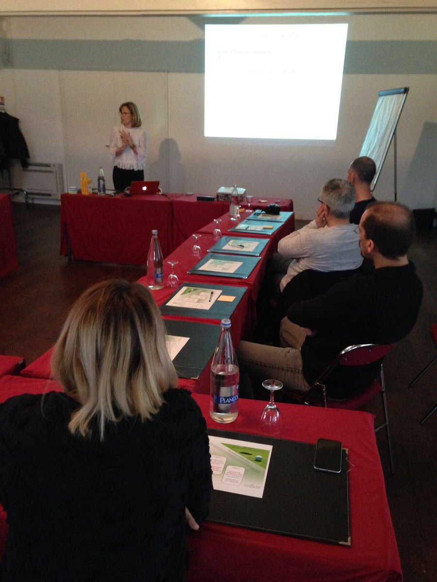 Journée d'équipe <a href="/lambertclotures/">LAMBERTCLOTURES</a> aujourd'hui ! trouver son #why - méthodes agiles #talk #convivialité 👍🏻😄 belle équipe #fierté