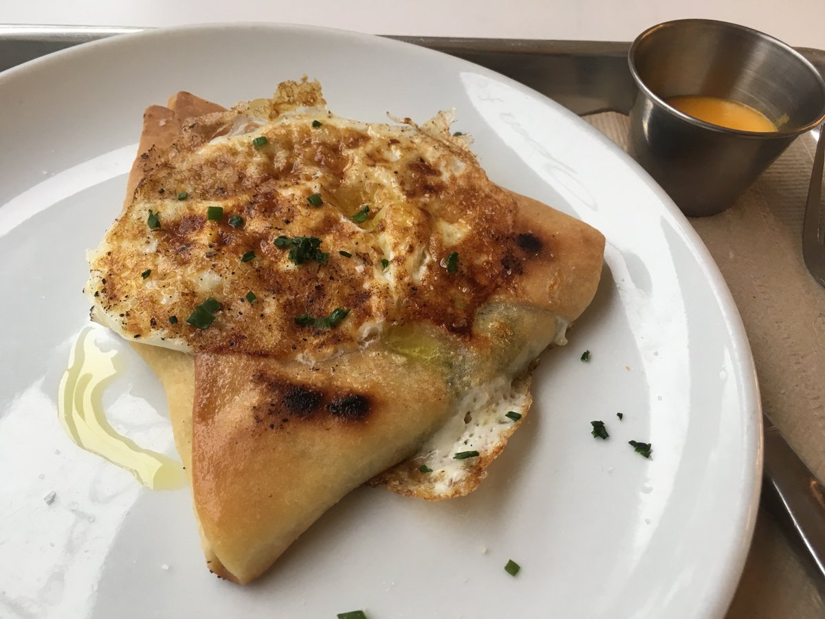 #DISHOFTHEWEEK: Egg in a Hole at <a href="/TEKOA_NY/">@TEKOA_NY</a> eatthisny.com/?p=16740