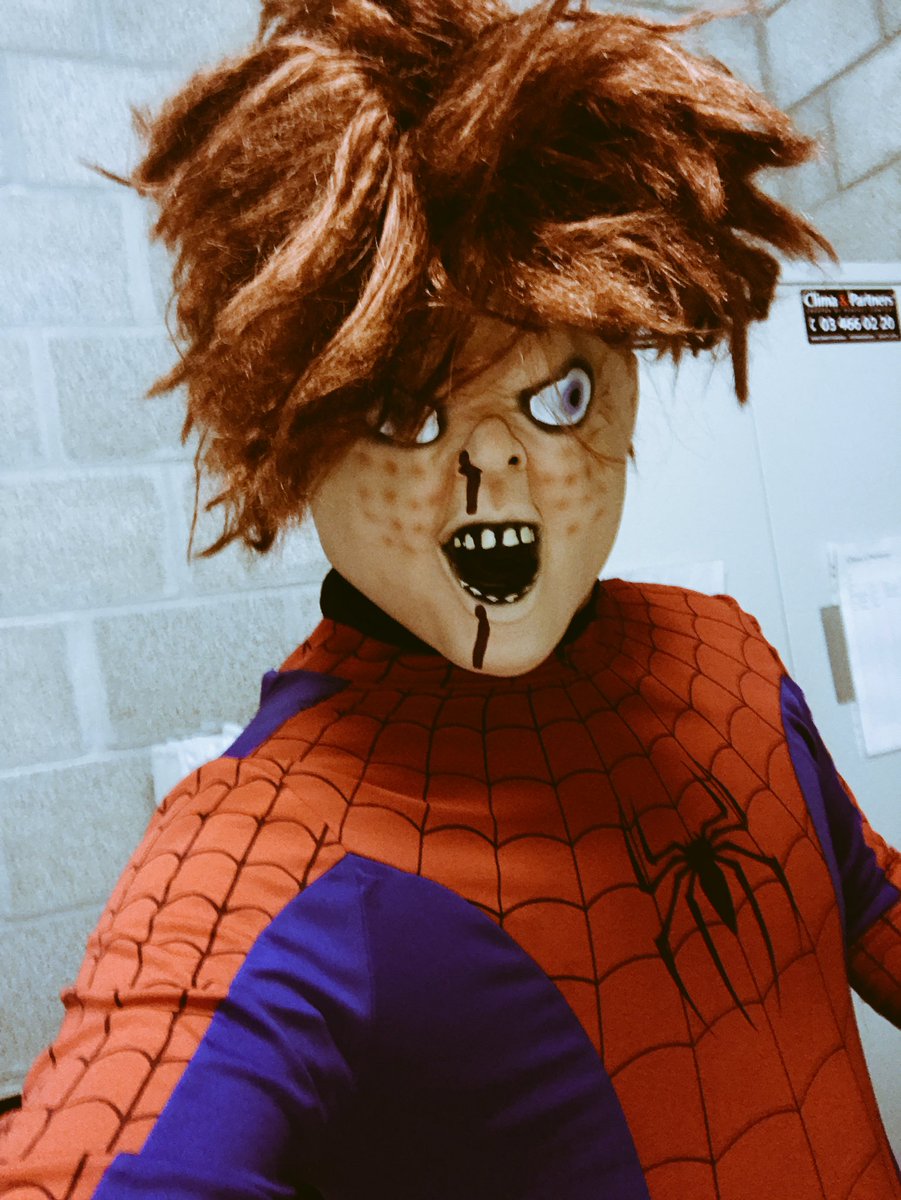MBbelgie's tweet photo. Bad-Schrek and spider-Chuck are in the house. #monkey-business https://t.co/BQi4WW2NIa
