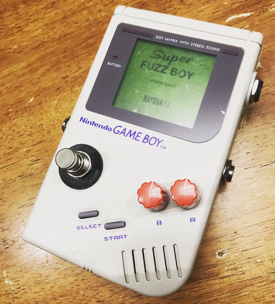 CJSolar's tweet photo. Just got this baby in the mail after a few months back order. Worth it. Can't wait to jam on it! @raygunfx #SuperFuzzBoy https://t.co/qu1a5bdMy7