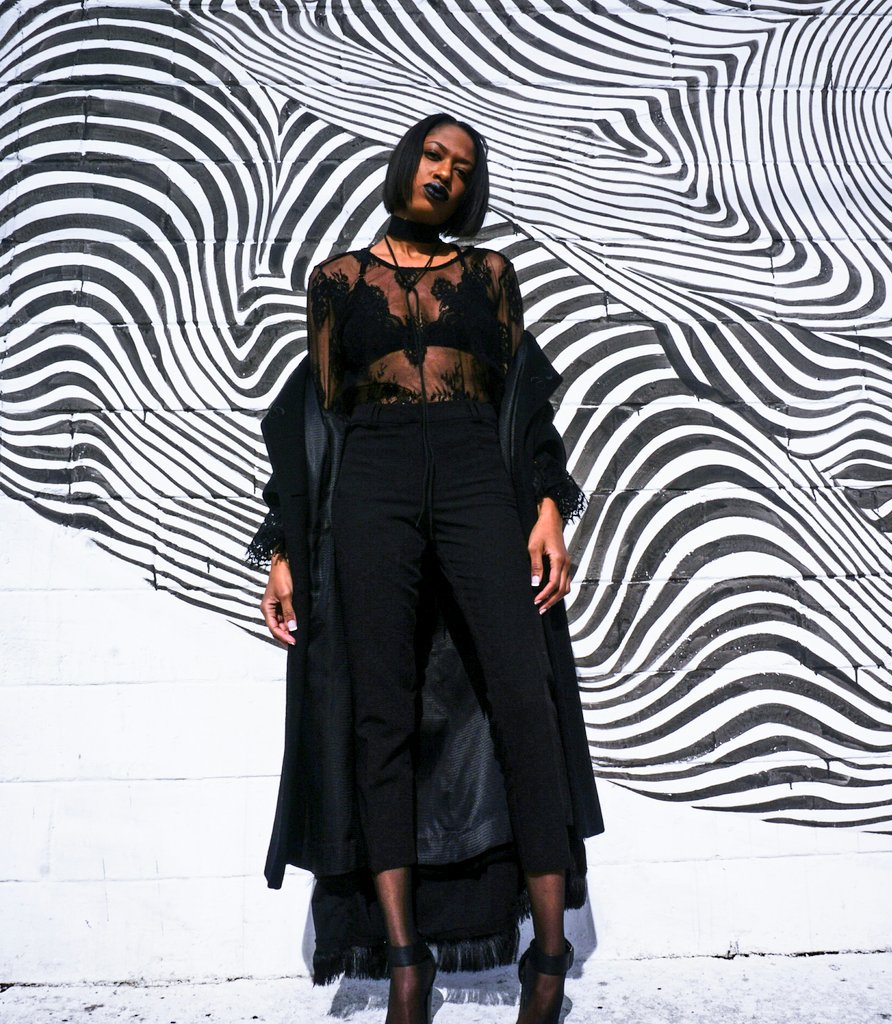 styleprovoking's tweet photo. #ontheblog Last&3rd Blkout Winter Look| wearing my fringe vest over my long coat #layerlikeapro
https://t.co/K27zNsRJIQ https://t.co/lfefSqZwil