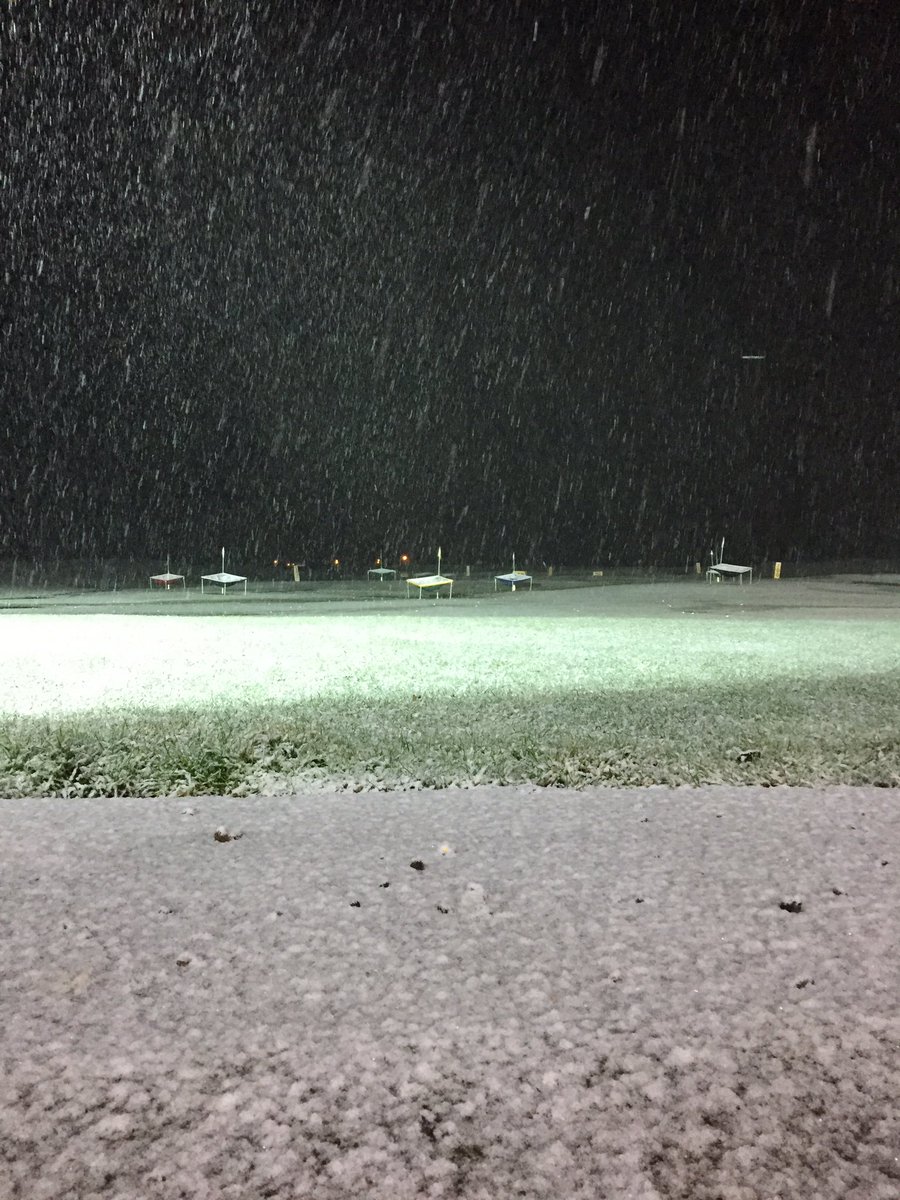 Nothing shuts north Weald golf range! <a href="/BradleyPreston/">Bradley Preston golf</a>