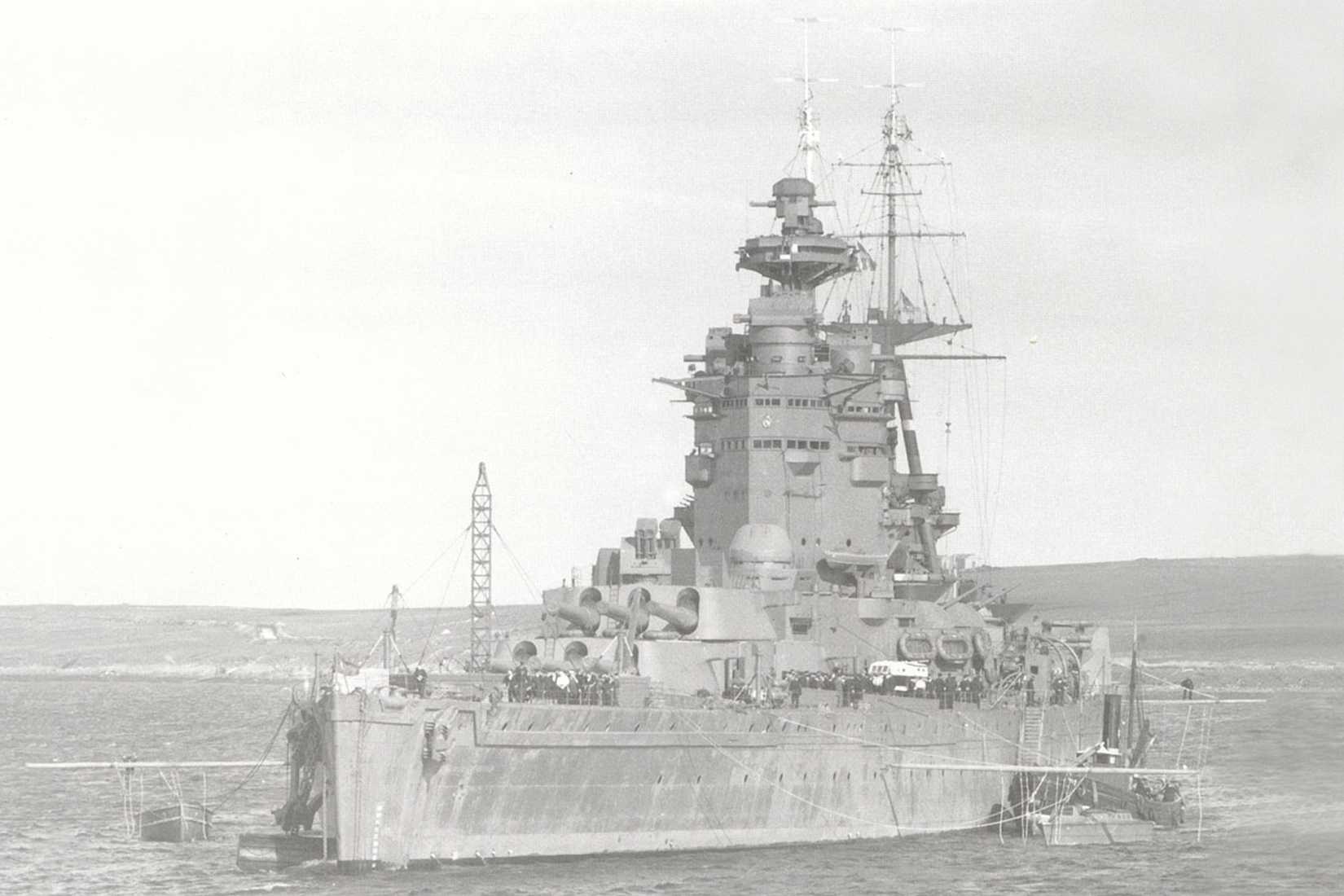 陸海空の兵器bot ネルソン級戦艦 英 排水量t 全長216 4m 速力23kt ネルソン級 戦艦はイギリス海軍が建造した超弩級戦艦の艦級 本級はワシントン条約で定められた排水量内で最大の攻撃力と防御力を有していたが 陸海空の兵器bot ネルソン級戦艦 英 排水量t 全長216 4m 速力23kt ネルソン級 戦艦はイギリス海軍が建造した超弩級戦艦の艦級 本級はワシントン条約で定められた排水量内で最大の攻撃力と防御力を有していたが