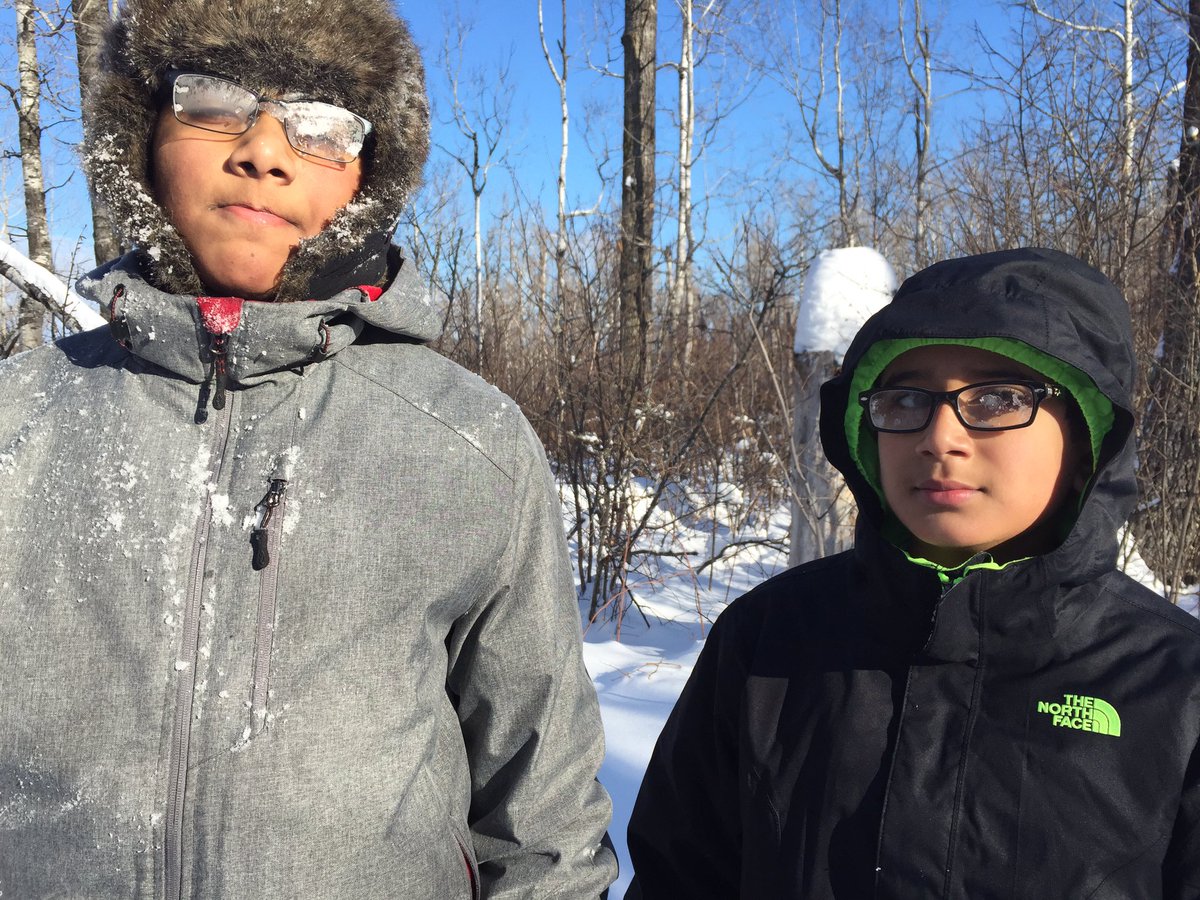 jennifergreseth's tweet photo. Looking for animal signs with iced over glasses @CMSWolfRidge https://t.co/AGgQBAviiy