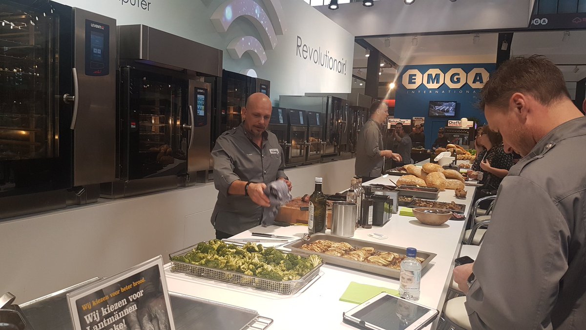 levensmiddleby's tweet image. @Horecava u was geweldig. Wij hebben allemaal genoten van deze geweldige editie. Onze merken werden gesmaakt en de VR experience was Top!