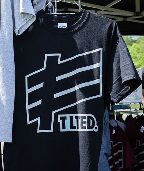 TiLTEDco's tweet photo. STANDARD | BLACK available in size M-XL!
https://t.co/8OmOJ1yMWr
#apparel #midwest #support #tiltedco #keepittilted #automotive https://t.co/ddv5lfrDiG