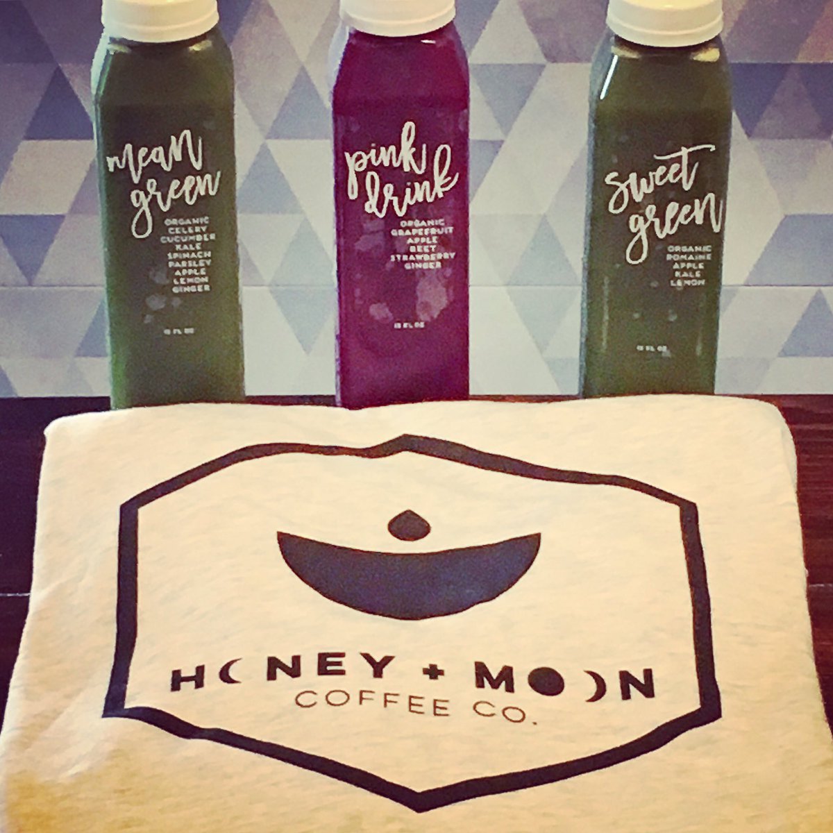 Good news.

<a href="/sjcevv/">Sunshine Juice Co.</a> is back!

To celebrate, we're offering 10% off of all of our shirts to anyone mentioning this post. See you soon!