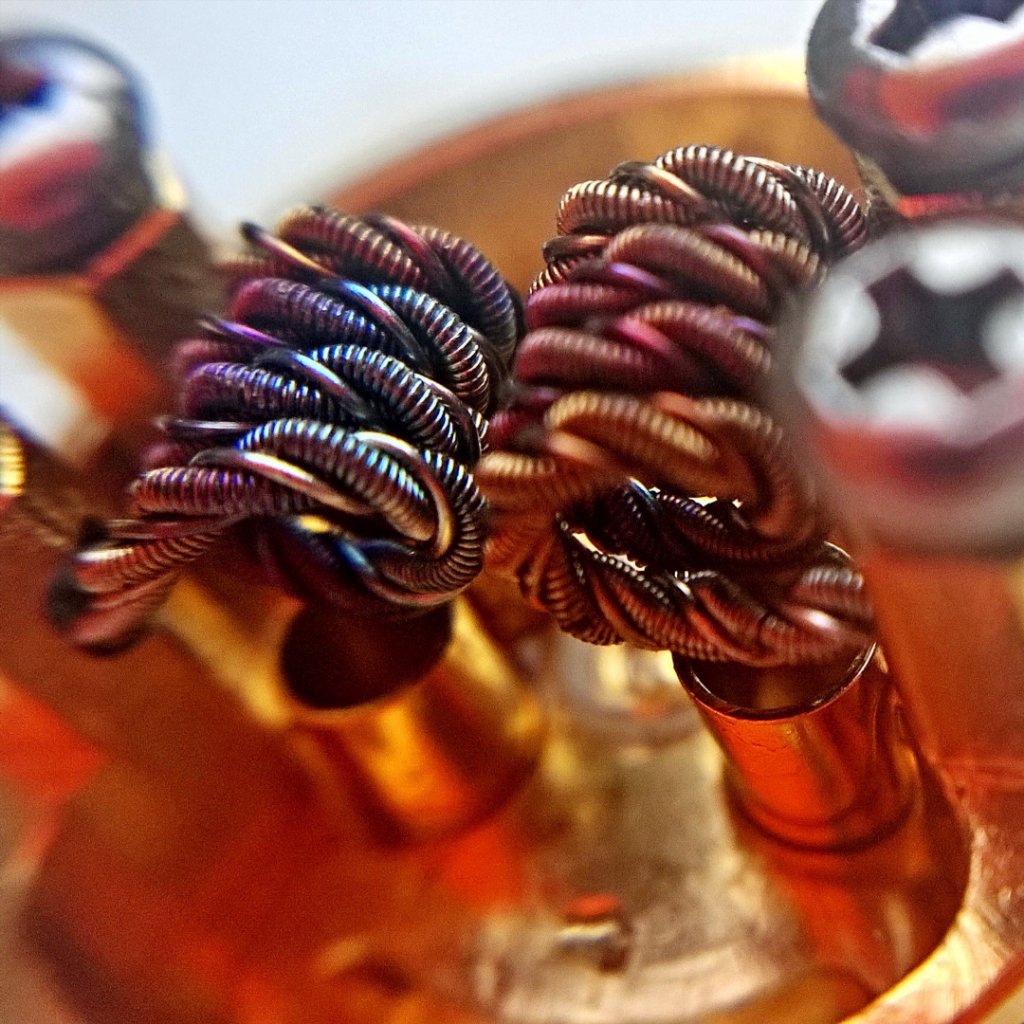 Rodgers79Paul's tweet photo. Second entry for coilwars on Instagram done #coilwars #coilporn #wireporn #vapeporn https://t.co/t83BiR2SoN