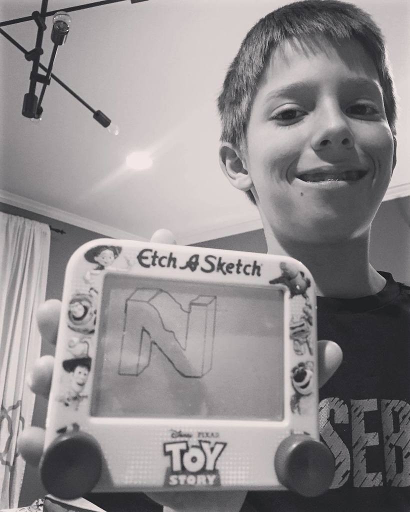 StyleEyesBlog's tweet image. #Nisfor #nostalgic #toys #etchasketch #creativekids