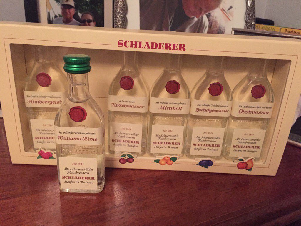 mouth2southblog's tweet photo. #thundersnow antidote. Log fire and schnapps #schladerer https://t.co/pvVUwvp0s0