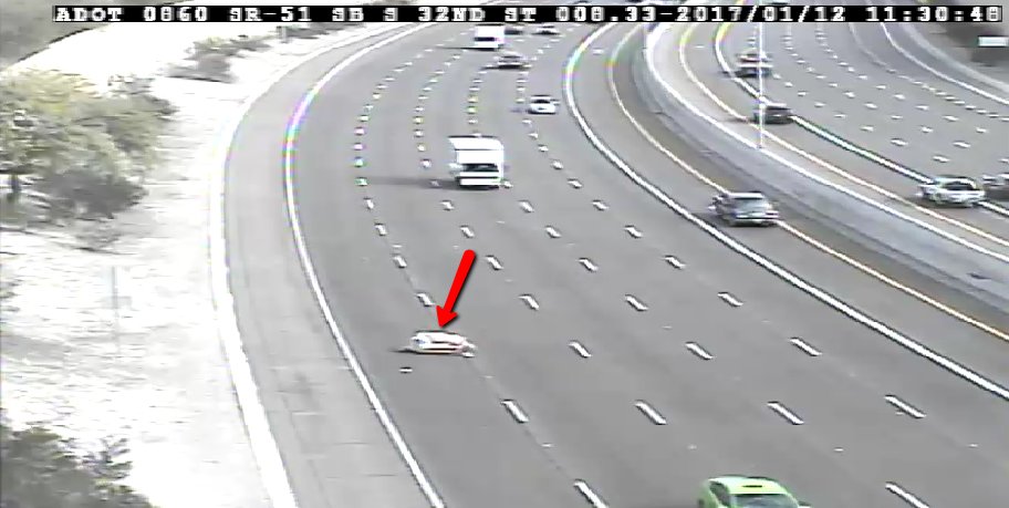 Redecorating? You'll find a free couch on SR 51 southbound past 32nd St. Sorry, it's only available in this color. #PhxTraffic