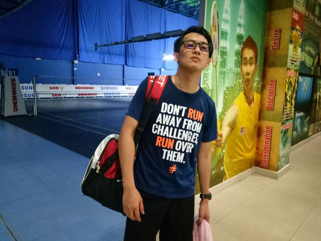 DeenMadian's tweet photo. Done badminton lepas kahwin. Masih steady! Tiada goyang! Haha
Powered by @UltronCo
#ultronKL #MicroDry #teamultron #poweredbyultron https://t.co/fz8TqBlcB9