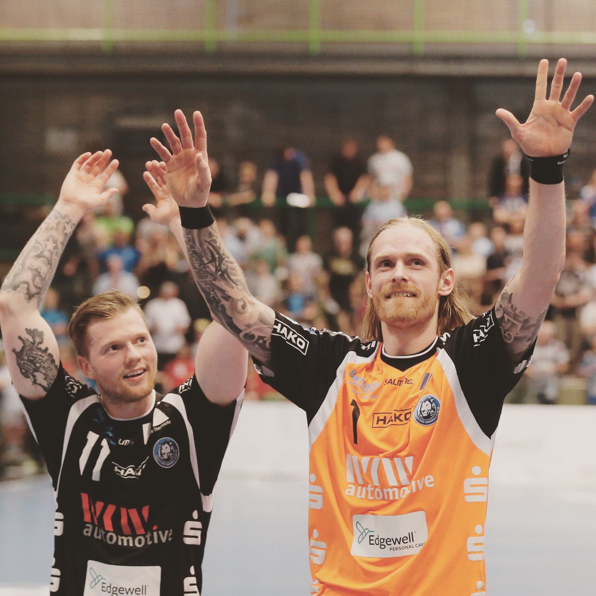 BHC06's tweet photo. Fingers crossed für @BjoggiGustavs & @ArnorGunnarsson! Heute geht es für die Beiden bei der #handballwm2017 vs. Spanien los... https://t.co/kaRP1CFkiz