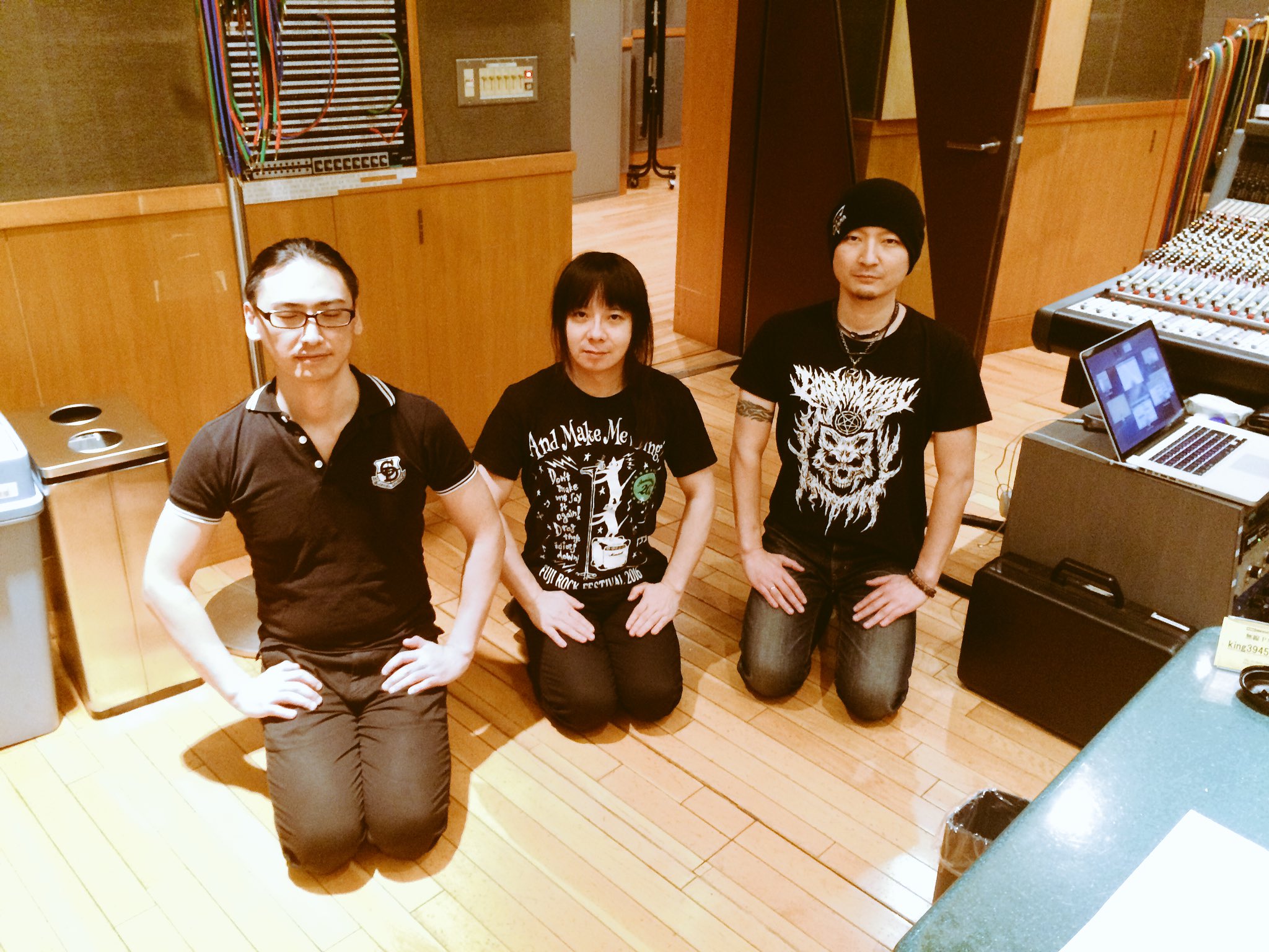 No Photo With Man With A Mission Babymetal No Photo With Man With A Mission Babymetal