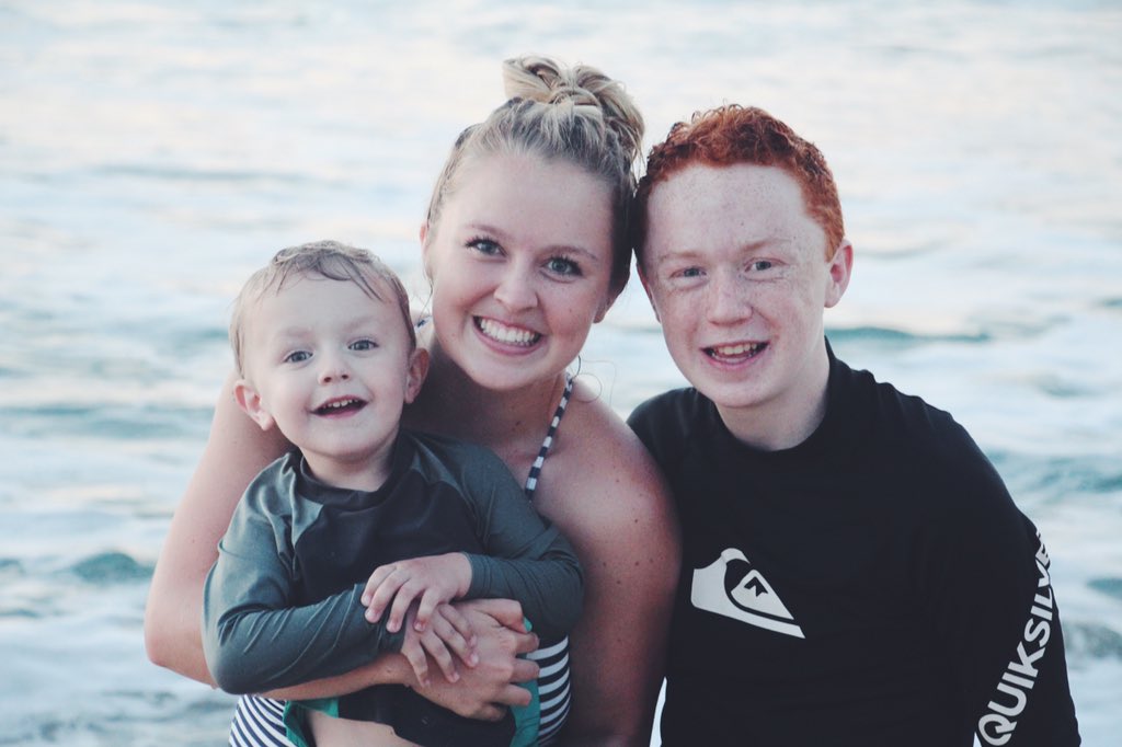 kenzienicole22's tweet photo. HAPPY BIRTHDAY TO MY FAVORITE LITTLE BOYFRIEND https://t.co/B7zsncOK1E