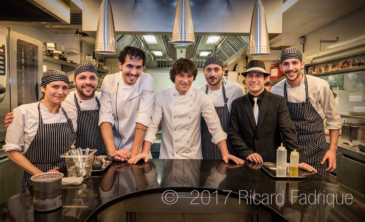 Parte del Atempo team!👌🏼 <a href="/JordiCruzMas/">Jordi Cruz Mas</a> <a href="/KevinMChef3/">Kevin MasterChef 3</a> <a href="/CristobalMChef2/">Cristóbal MasterChef</a> (📸 by <a href="/ricardfadrique/">Ricard Fadrique</a>)