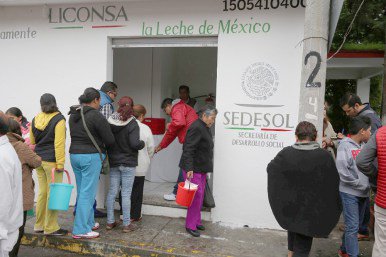 LecheBienestar's tweet image. #SabíasQue tienes derecho a recibir tu dotación de leche #Liconsa sin condicionamiento a la compra de otro producto.