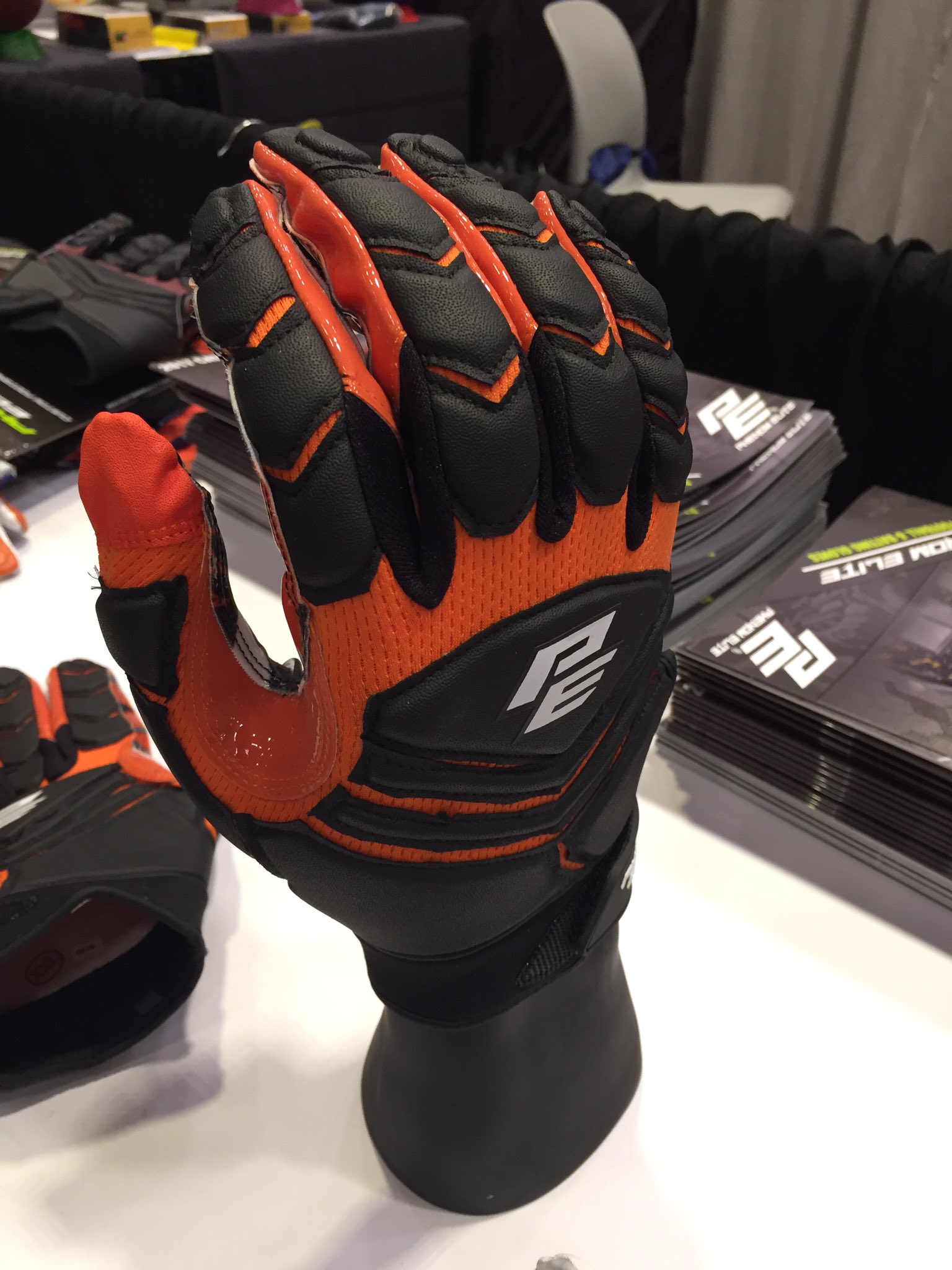 phenom elite custom gloves