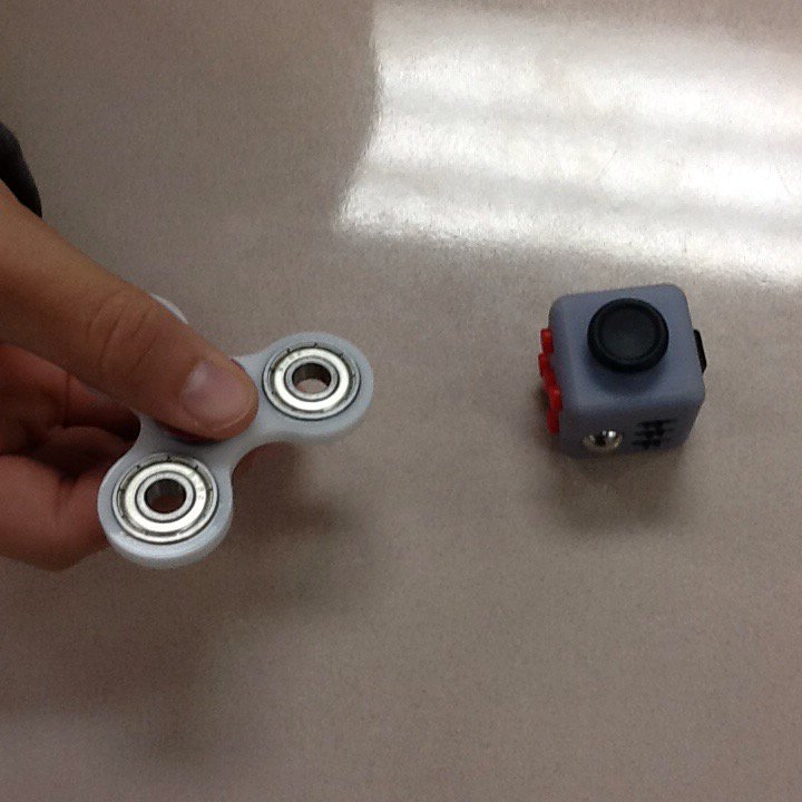 WarrenGCISD's tweet photo. Fidget spinner/cube; marvelous resources for my ADD students: quiet manipulatives to aid attentiveness https://t.co/qhPTcDvjCT