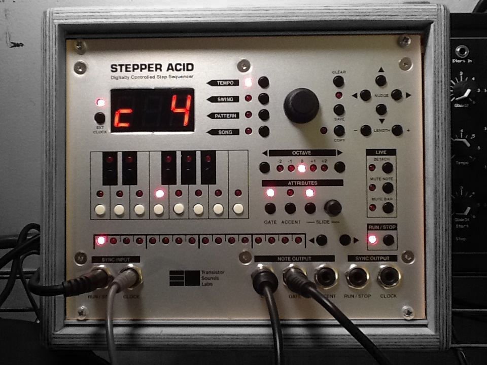 irruptaudio's tweet image. Acid Stepper time…..  #sequencer #stepsequencer #basslines