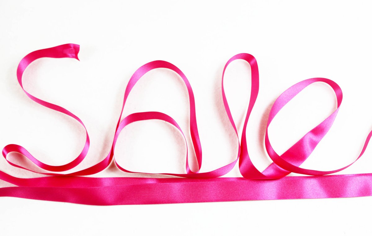 pnkmagpie's tweet photo. Sale now on https://t.co/VLOTTNPbrm #bargains #Fashionista #fashionblogger #handbags #jewellery #EdinOffers https://t.co/j9wnAeYOzG